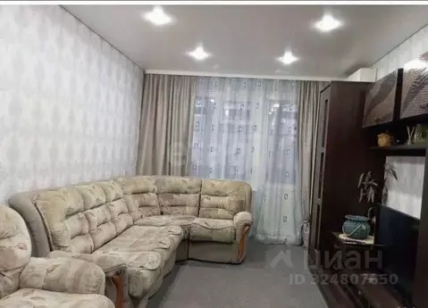 2-к кв. Оренбургская область, Орск Орский просп., 5 (45.0 м)