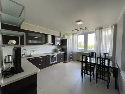 1-к кв. Саратовская область, Саратов Валовая ул., 2/10 (50.8 м)