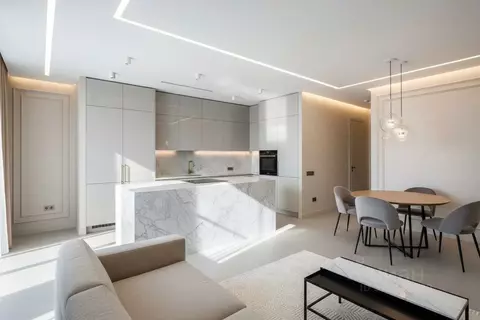 2-к кв. Санкт-Петербург наб. Реки Карповки, 31к1 (130.0 м)