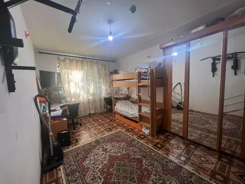 1-к кв. Ханты-Мансийский АО, Сургут Аэрофлотская ул., 18/1 (36.1 м)