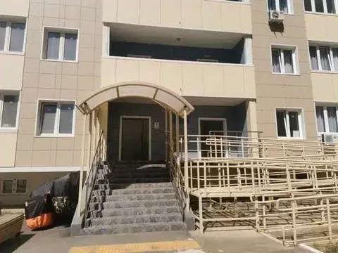 Свободной планировки кв. Краснодарский край, Краснодар Российская ул., ...