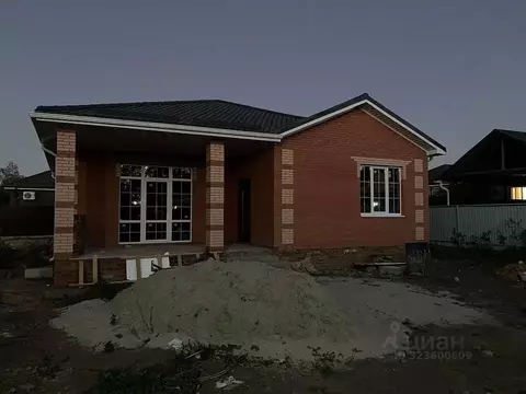 Дом в Ростовская область, Ростов-на-Дону Узорная ул. (132 м)