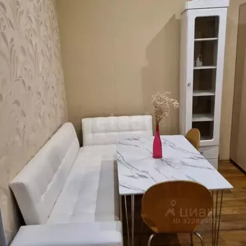 Комната Санкт-Петербург Бумажная ул., 20 (30.0 м)