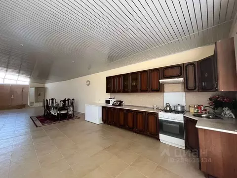 Дом в Дагестан, Дербент ул. Солнечная, 15 (100 м)