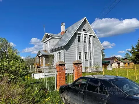 Дом в Ленинградская область, Сланцевский район, Старопольское с/пос, ...