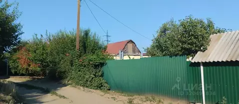 Дом в Волгоградская область, Волжский Химик СНТ, ул. Молодежная, 24 ...