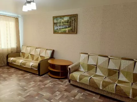 2-к кв. Пермский край, Губаха Октябрьский просп., 11 (44.5 м)