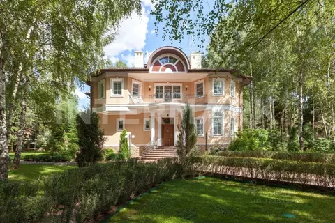 Коттедж в Московская область, Красногорск городской округ, д. ...