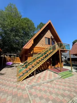 Дом в Карачаево-Черкесия, Зеленчукский район, с. Архыз ул. Курджиева, ...