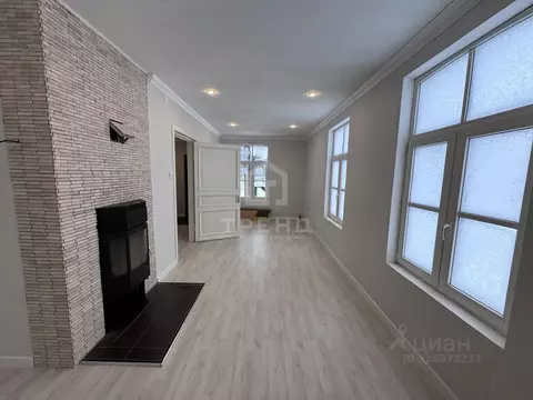 Дом в Ленинградская область, Ломоносовский район, Пениковское с/пос, ...