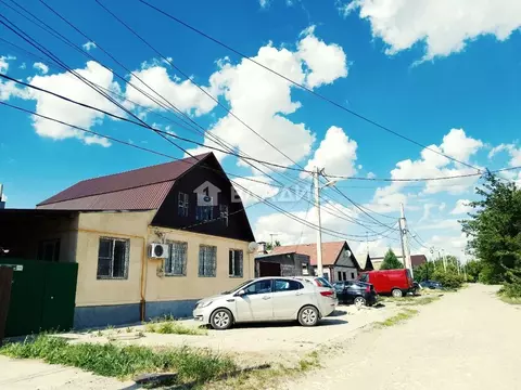 Дом в Волгоградская область, Волгоград Чарджуйская ул. (130 м)