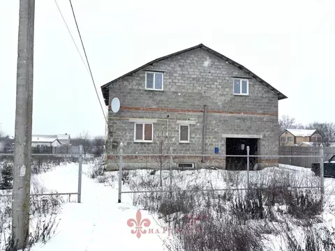 Дом в Белгородская область, Яковлевский муниципальный округ, Красный ...