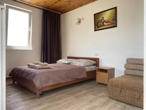 Дом в Крым, Черноморский район, Оленевское с/пос, с. Оленевка ул. ...