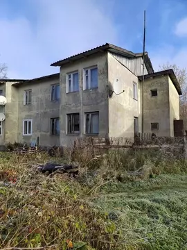 3-к кв. Ленинградская область, Волховский район, Пашское с/пос, с. ...