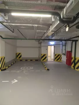 Гараж в Москва 6-я Радиальная ул., 3к5 (16 м)