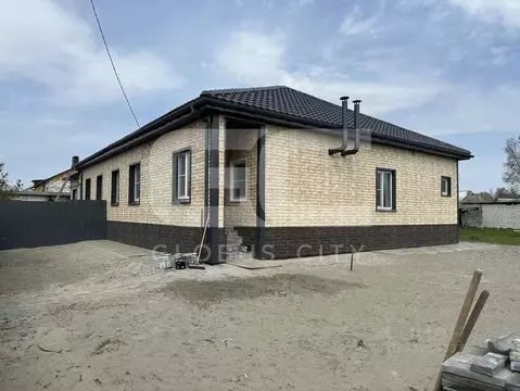 Дом в Брянская область, Брянск Большое Полпино пгт, ул. Молокова, 23Б ...