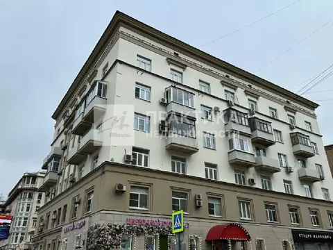 Продается 4-комнатная квартира