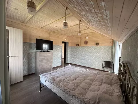 Дом в Ленинградская область, Ломоносовский район, Ропшинское с/пос, д. ...