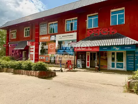 Торговая площадь в Свердловская область, Серов Типографская ул., 29 ...