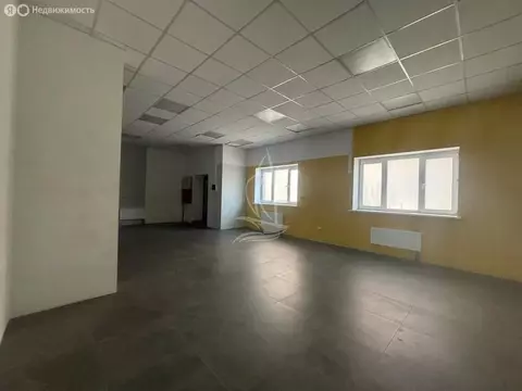 Склад (200 м)