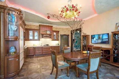 Дом в Краснодарский край, Краснодар ул. Западно-Кругликовская, 1/4 ...