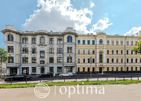 Торговая площадь в Москва 2-я Брестская ул., 19/18С4 (410 м)