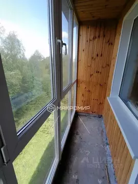 1-к кв. Брянская область, Брянск ул. Маяковского, 1Б (30.0 м)