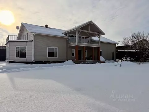 Дом в Ленинградская область, Ломоносовский район, Кипенское с/пос, д. ...