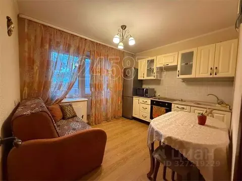 1-к кв. Москва, Москва, Московский г. 3-й мкр, 16 (40.0 м)