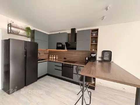 Продается 2-комнатная квартира