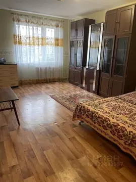 1-к кв. Ленинградская область, Шлиссельбург Кировский район, ул. 18 ...