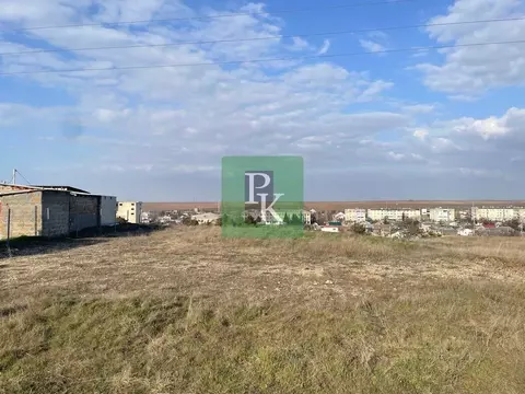 Участок в Крым, Бахчисарайский район, с. Угловое ул. Комарова, 157 ...