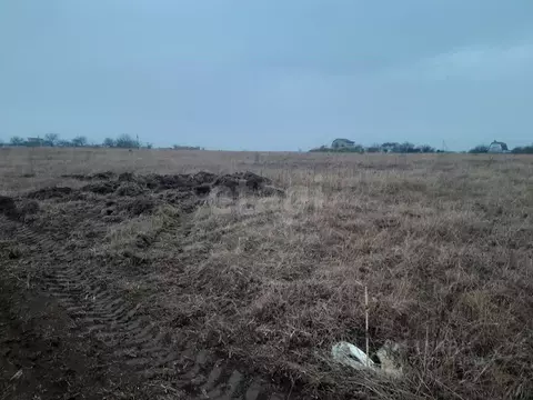 Участок в Крым, Симферопольский район, Урожайновское с/пос, Земляничка ...