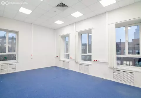 Помещение свободного назначения (1235 м)