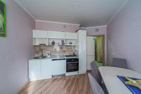 2-к кв. Саратовская область, Энгельс Комсомольская ул., 117к1 (63.0 м)