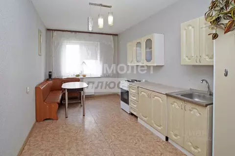 3-к кв. Омская область, Омск ул. Стороженко, 25к9 (70.0 м)