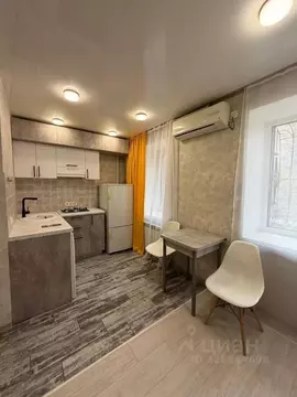 Студия Волгоградская область, Волгоград Донецкая ул., 7 (28.7 м)