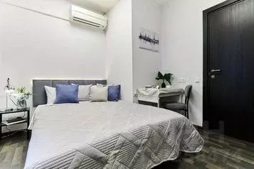 1-к кв. Санкт-Петербург Невский просп., 108 (18.0 м)