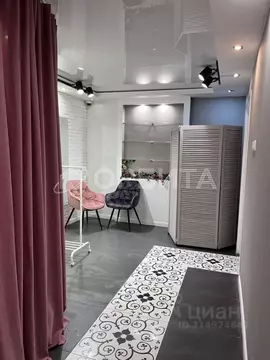 Помещение свободного назначения в Тюменская область, Тюмень ул. Софьи ...