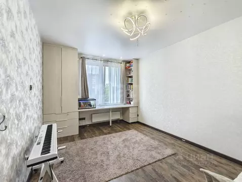 2-к кв. Тюменская область, Тюмень ул. Муравленко, 11 (62.7 м)
