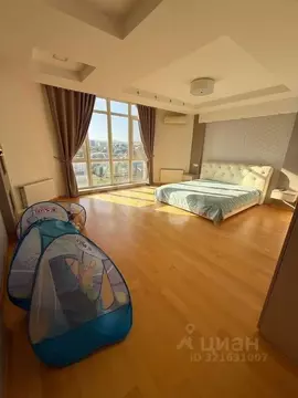 3-к кв. Крым, Симферополь ул. Екатерининская (160.0 м)