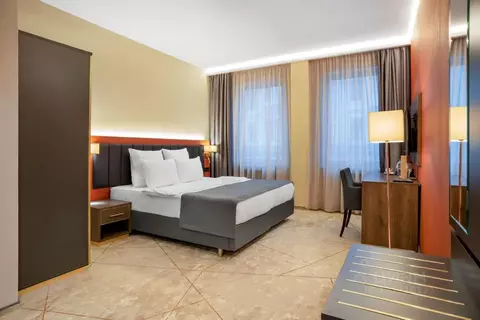 Комната Москва Милютинский пер., 2 (28.0 м)