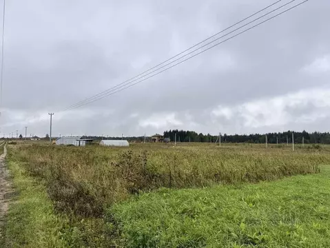 Участок в Кировская область, Киров городской округ, д. Колобовщина ул. ...