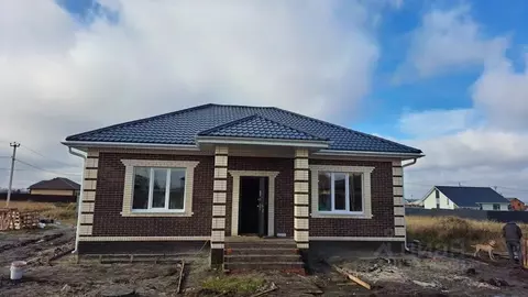 Дом в Курская область, Курский район, Новопоселеновский сельсовет, д. ...