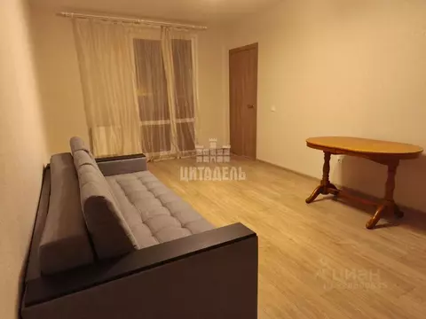 2-к кв. Воронежская область, Воронеж ул. Адмирала Чурсина, 16 (64.1 м)