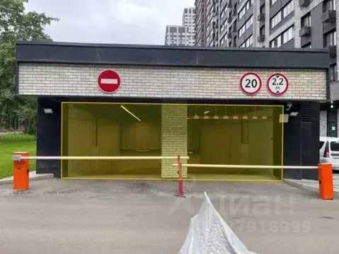 Гараж в Москва Фестивальная ул., 15К2 (16 м)