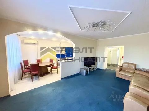 2-к кв. Омская область, Омск Нефтезаводская ул., 28к2 (70.0 м)