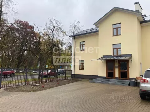 Офис в Псковская область, Псков ул. Свердлова, 58 (52 м)