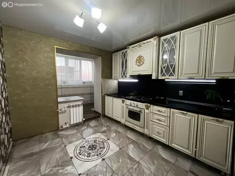 3-комнатная квартира: Астрахань, Политехническая улица, 3А (84.7 м)