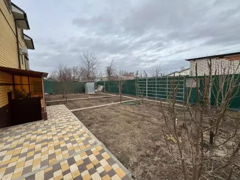 Дом в Волгоградская область, Волгоград Вешенская ул., 25 (190 м)